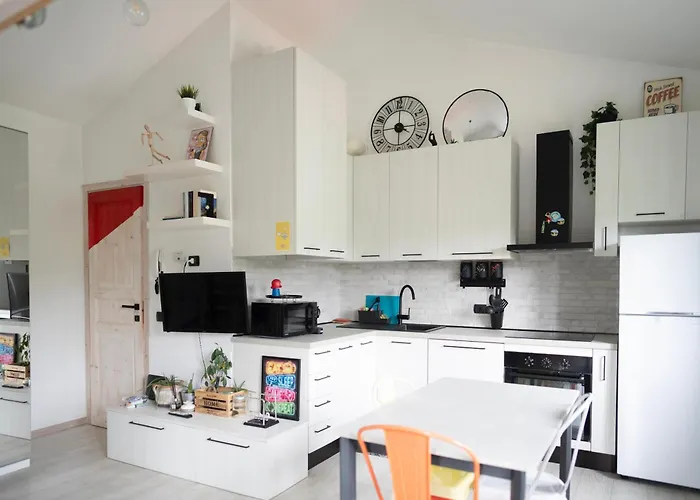 Miniloft Con Piscina Di Lecco Apartment *