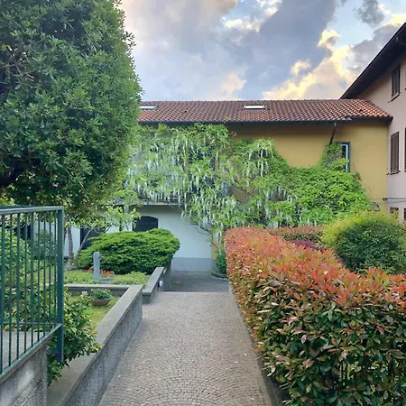 Miniloft Con Piscina Di Lecco Apartament