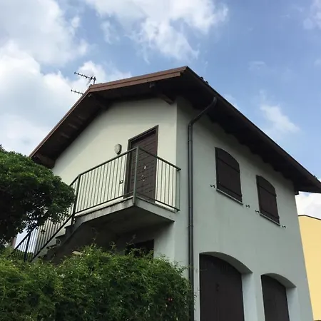 Miniloft Con Piscina Di Lecco *