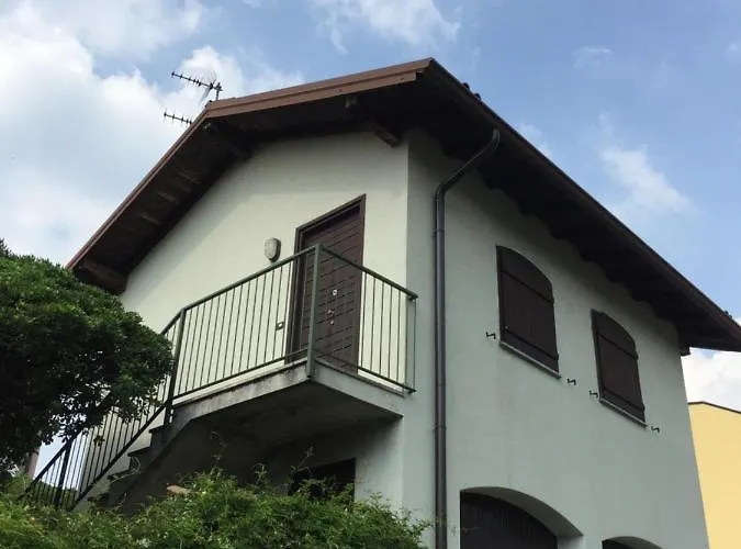 Miniloft Con Piscina Di Lecco *